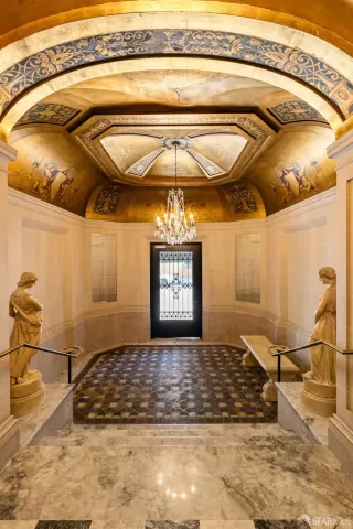 Photo #5: 423909225 Listing 