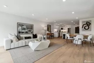 Photo #5: 423909447 Listing 