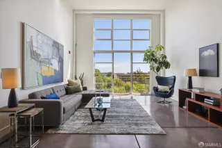 Photo #3: 423909520 Listing