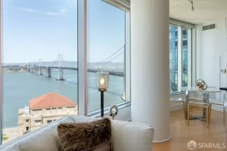 Photo #4: 423909666 Listing 