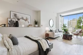 Photo #5: 423910005 Listing