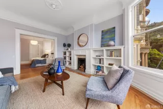 Photo #4: 423910394 Listing