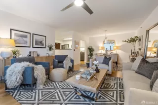 Photo #1: 423910632 Listing