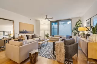 Photo #2: 423910632 Listing