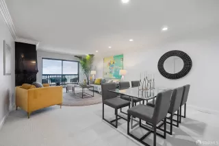 Photo #3: 423910976 Listing 