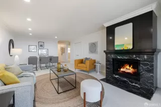 Photo #5: 423910976 Listing 