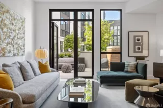 Photo #1: 423911032 Listing