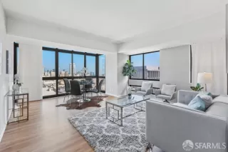 Photo #1: 423911370 Listing 