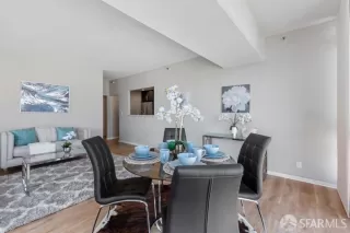 Photo #6: 423911370 Listing 