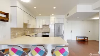 Photo #6: 423911461 Listing 