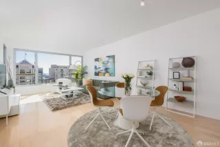 Photo #3: 423911639 Listing