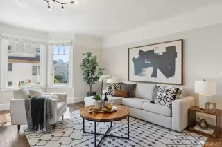 Photo #2: 423911676 Listing 