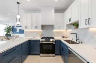 Photo #3: 423911747 Listing