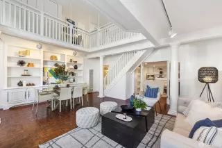 Photo #2: 423913132 Listing