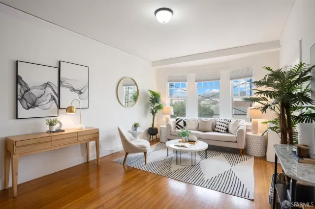 MLS: 423913379 Condo For Sale