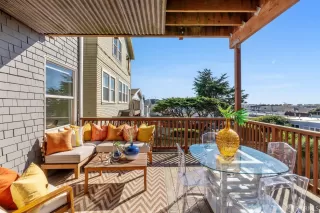 Photo #2: 423913467 Listing