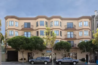 Photo #1: 423913673 Listing