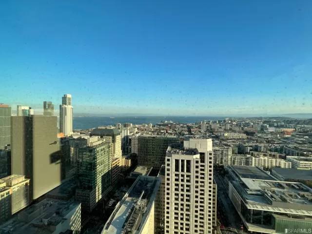 MLS: 423914265 Condo For Sale