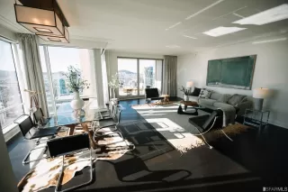 Photo #6: 423914265 Listing