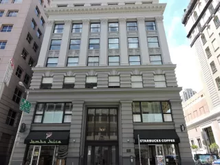 Photo #1: 423914581 Listing