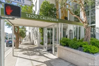 Photo #3: 423915303 Listing