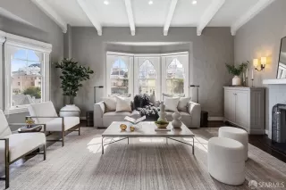 Photo #1: 423915374 Listing 