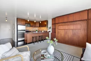 Photo #6: 423915406 Listing 