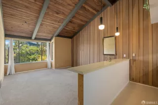 Photo #5: 423916110 Listing