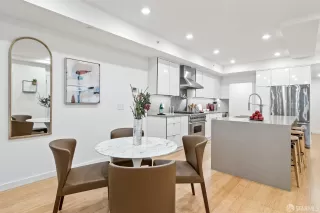 Photo #6: 423916275 Listing 