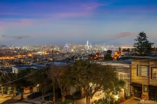 Photo #1: 423916389 Listing