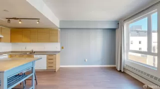 Photo #2: 423917135 Listing