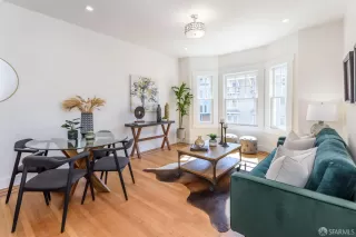 Photo #6: 423917270 Listing 