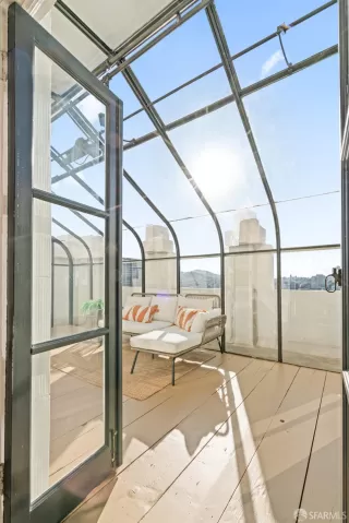 Photo #5: 423917279 Listing 