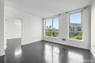 Photo #2: 423917339 Listing 