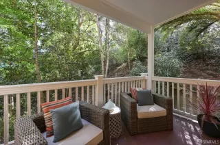 Photo #2: 423918100 Listing