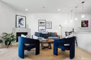 Photo #1: 423918131 Listing