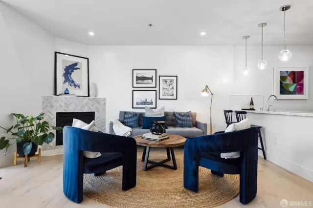 MLS: 423918131 Condo For Sale