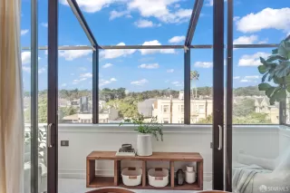 More Details about MLS # 423918324 : 1327 7TH AVENUE #10