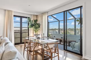 Photo #3: 423918324 Listing 