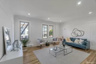 Photo #4: 423918470 Listing