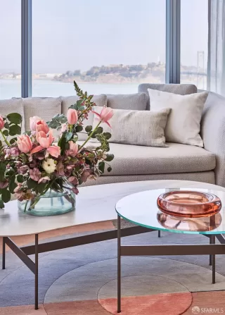 Photo #5: 423919402 Listing