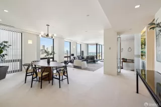 Photo #3: 423920388 Listing