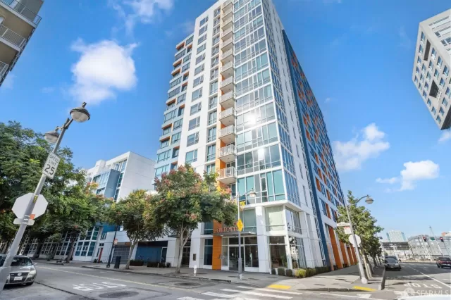 MLS: 423920389 Condo For Sale