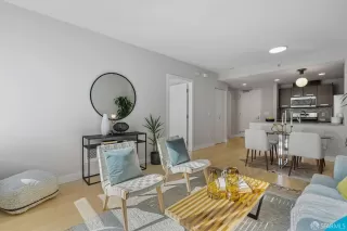 Photo #5: 423920389 Listing