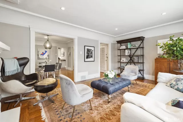 MLS: 423920601 Condo For Sale