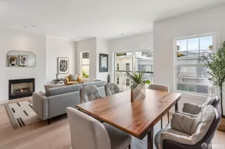 More Details about MLS # 423920793 : 29 OAKWOOD STREET #17