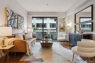 Photo #2: 423921198 Listing