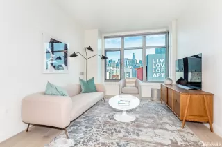 Photo #4: 423922024 Listing 