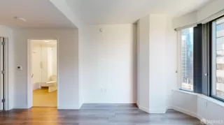 Photo #3: 423922517 Listing