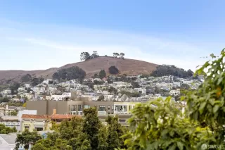 Photo #6: 423922705 Listing 